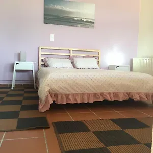 Traditional Studio Near Airport And Appartement